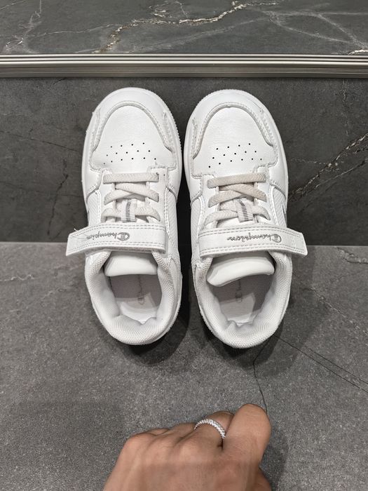 Обувки  Champion