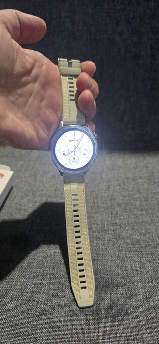 Ceas smart Huawei GT 5