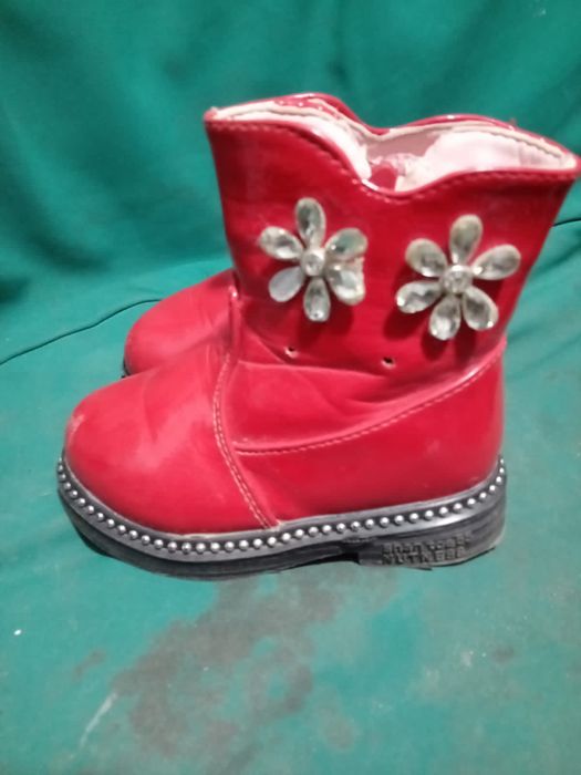 Сапоги для девочки