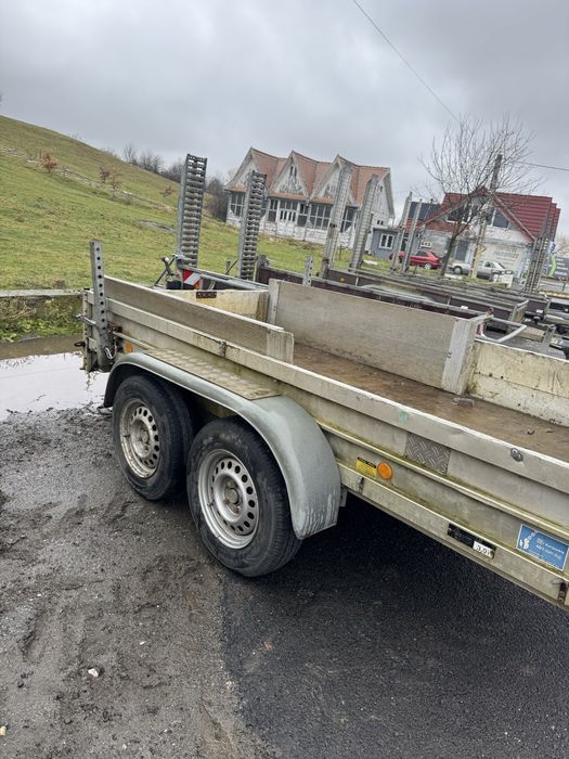 Remorca utilaje cu rampe aluminiu 3000kg Variante cu Logan Mcv,Vw Cady