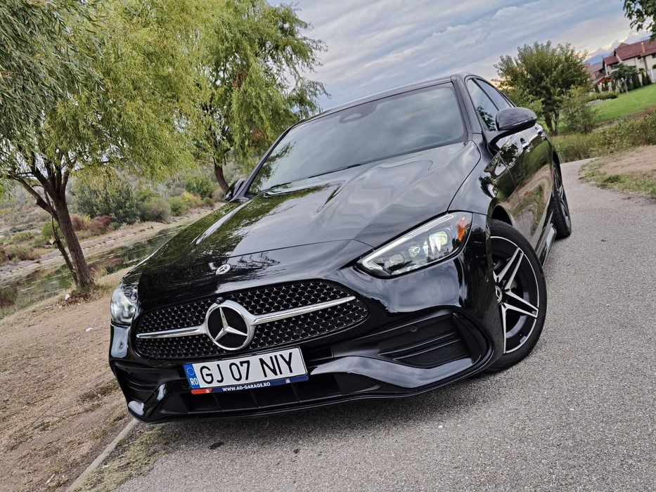 Mercedes-Benz C C300 4MATIC - 40.500 KM - AMG Line - 258+23cp
