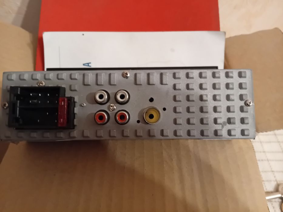 CD за кола с Bluetooth