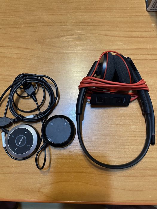 Diverse (baterii externe, casti, huse, cabluri) - totul la 55 lei