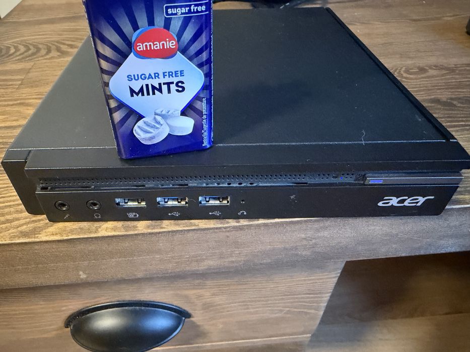 Acer mini pc i5-6500T 16GB RAM plus tastatura cu touch