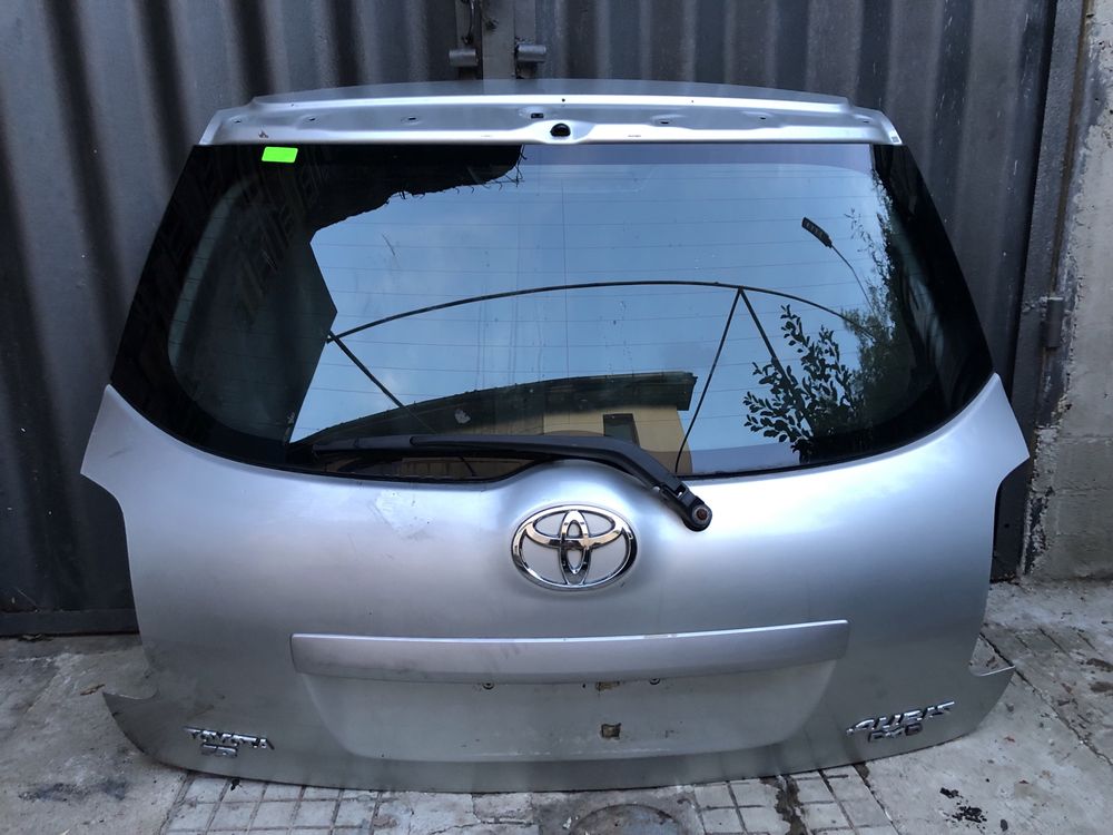 Заден капак за Тойота Аурис/Auris 06-11г гр. Дупница • OLX.bg