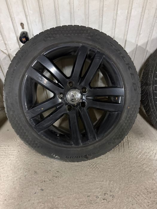 Джанти със зимни гуми 255/50/19 за Touareg