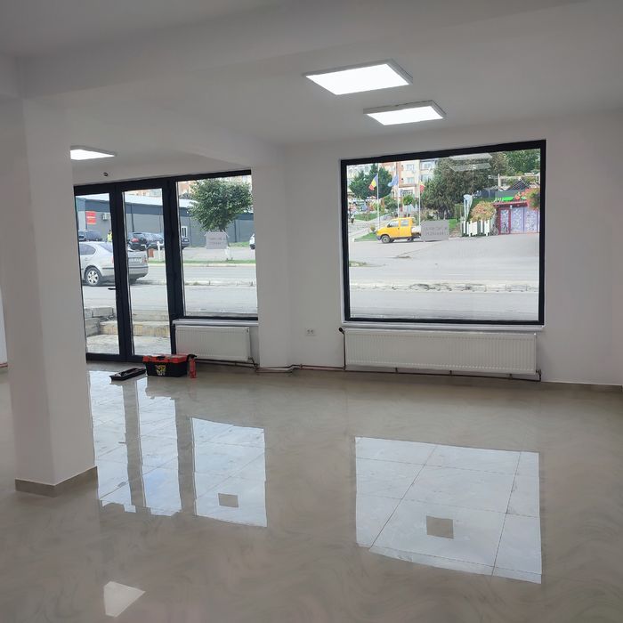 Spatiu comercial Belcești