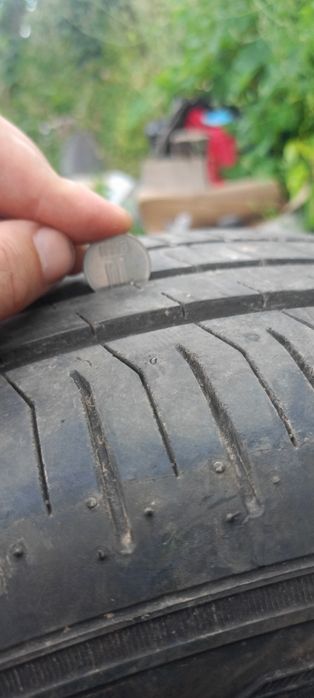 Vând 4 cauciucuri 195/55/R15