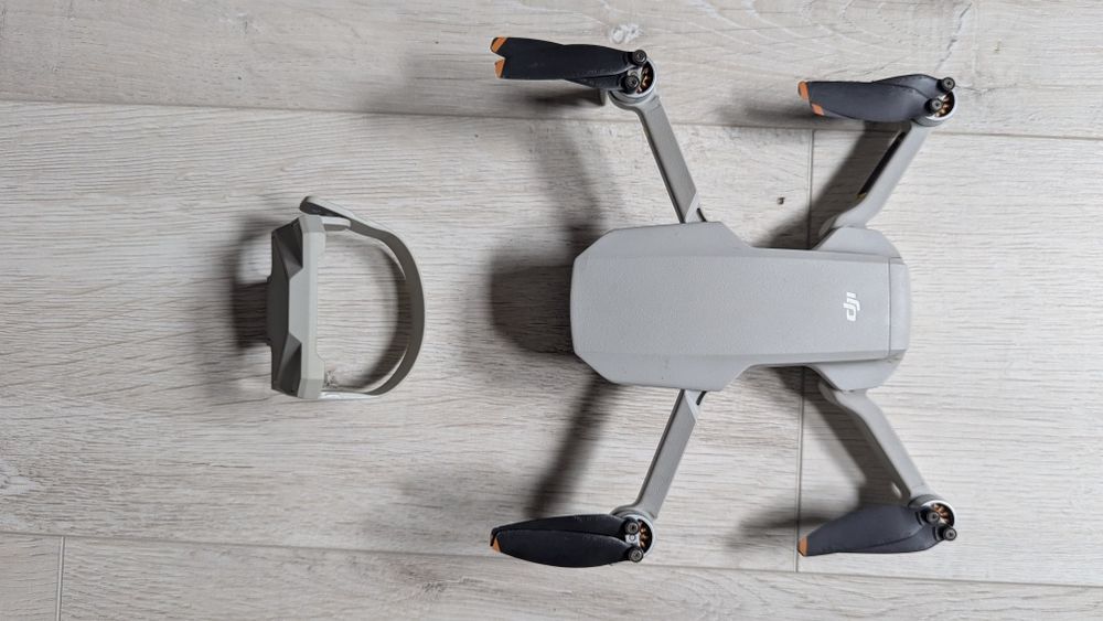 Дрон DJI mini 2 комплект