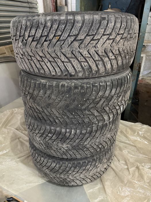 Nokian Hakkapelitta 8 SUV 285/50 R20