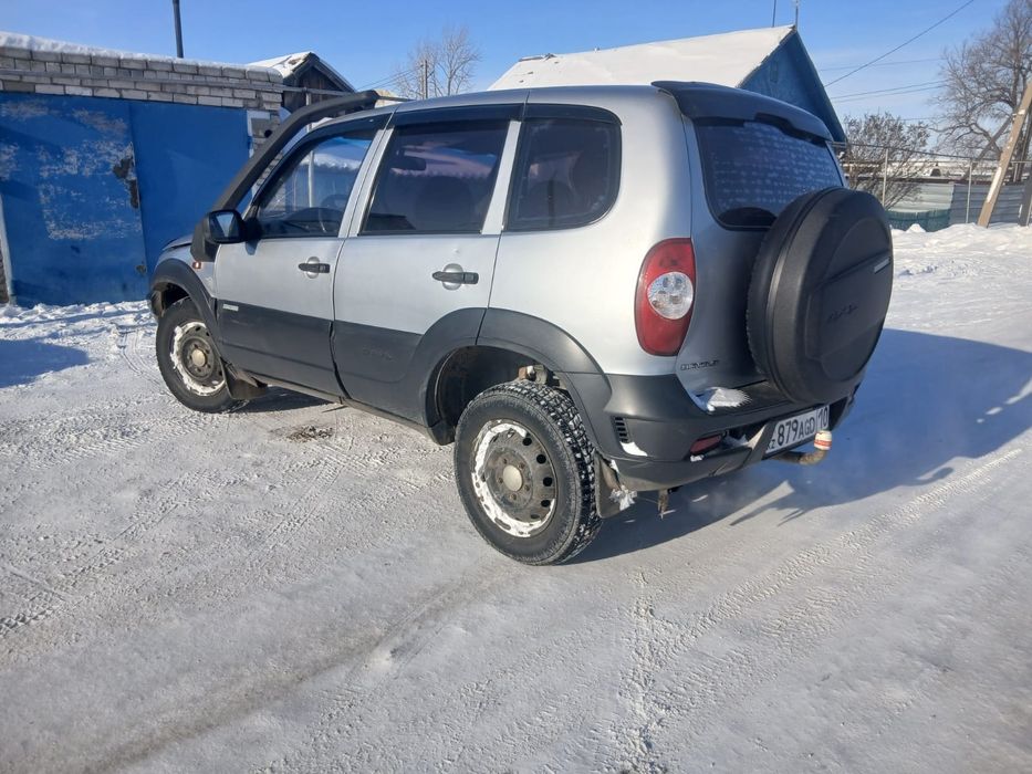 Шевроле нива 2012