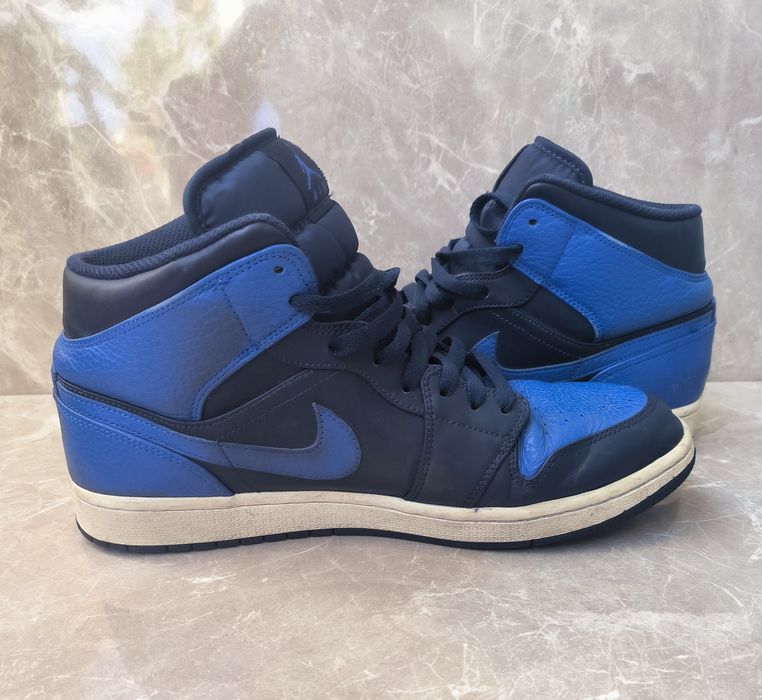 Air Jordan 1 Retro Mid номер 45