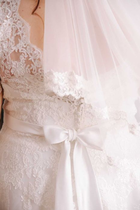 Rochie de mireasa tip A, cu trena si voal, marimea 48-50, Elite Mariaj