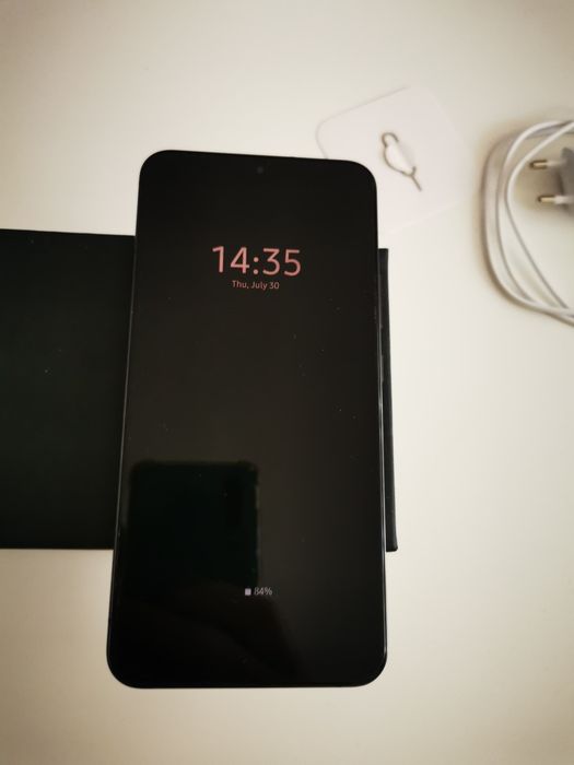 Samsung S22 + 5G
