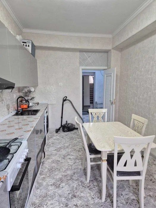 Аренда Квартира Мирзо Улугбек р-н Метро Буюк Ипак Йули