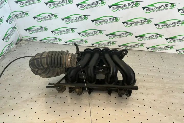 Rampa injectoare Ford Fiesta 2002 1.3 MT (60 hp)