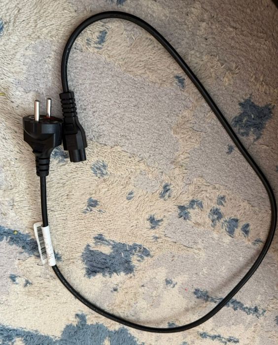 Продаю ноутбук  acer  новый