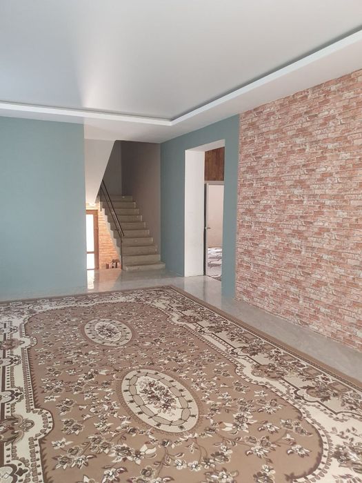 Ховли 2 каватли уй сотилади