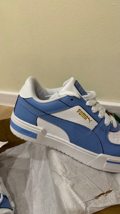 Puma 42.             ..