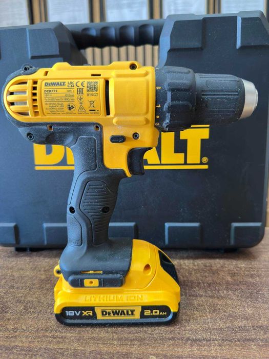 Акумулаторен винтоверт DEWALT DCD771