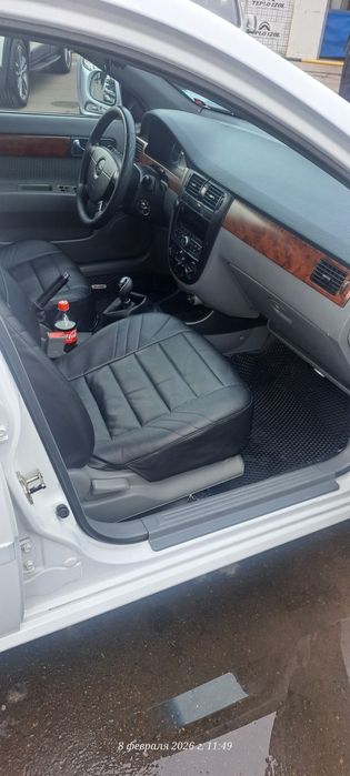 Chevrolet LASETTI 1.8