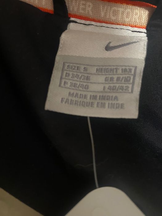 Дамско яке  Nike ново с етикет