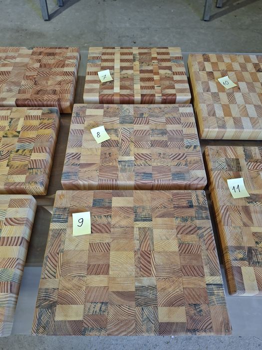 Продавам кухненски дъски за мезета.