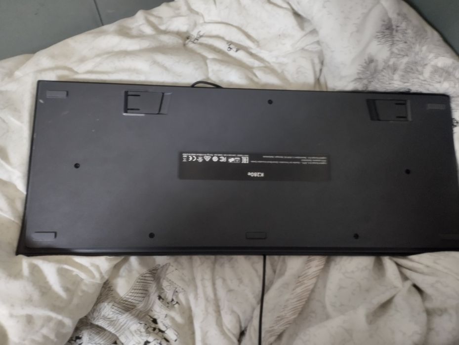 Продам клавиатуру Logitech k280e
