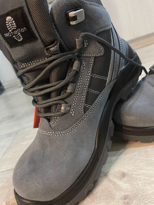 Спец обувь 10 тыс новое