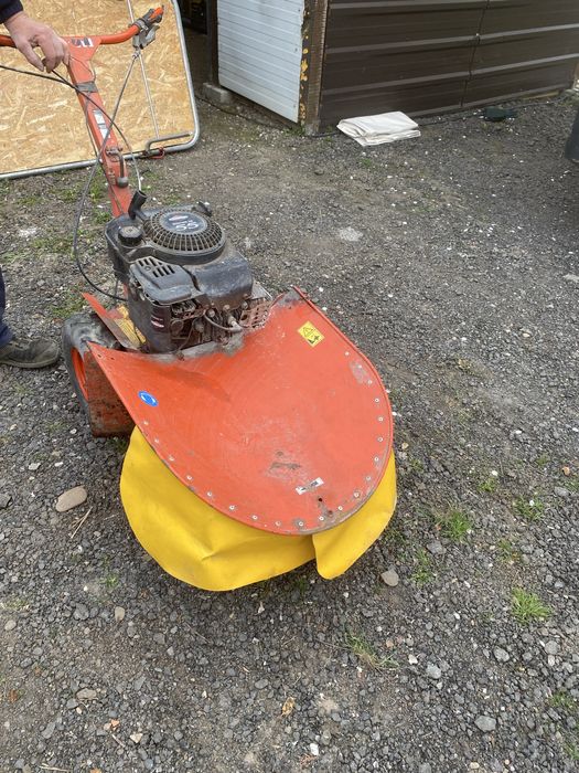 Motocositoare cu cutite circulare