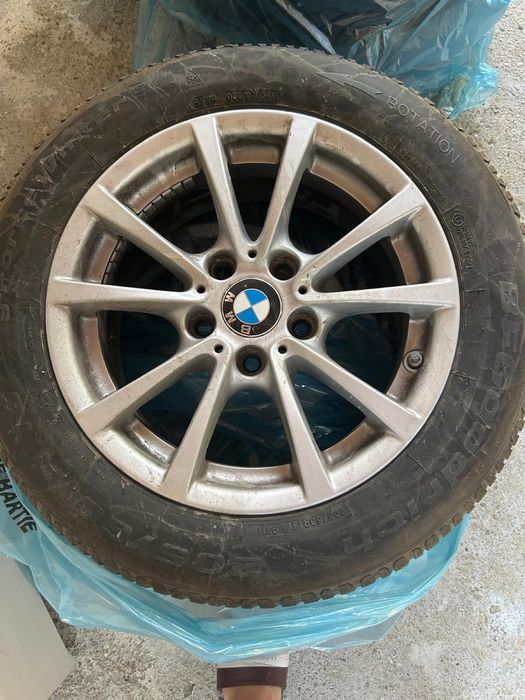Roți Bmw complete cu anvelope iarnă 205 60 r16 bfgoodrich