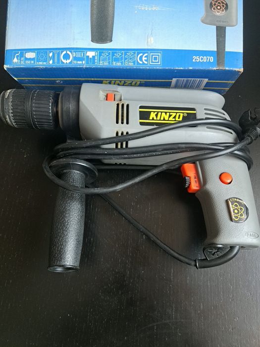 Masina de gaurit cu percutie