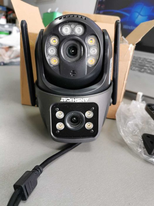 Camera WI-FI dubla + camera pentru dulie de bec 220V, noi.