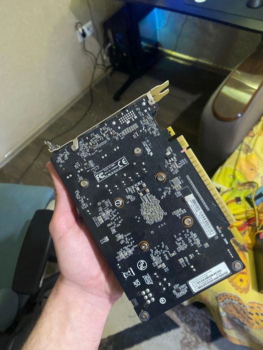 Видеокарта 1650Gb