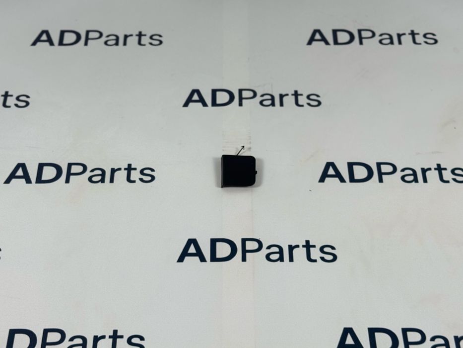 Заглушка буксировочного крюка (переднего бампера) для Kia Rio X-Line