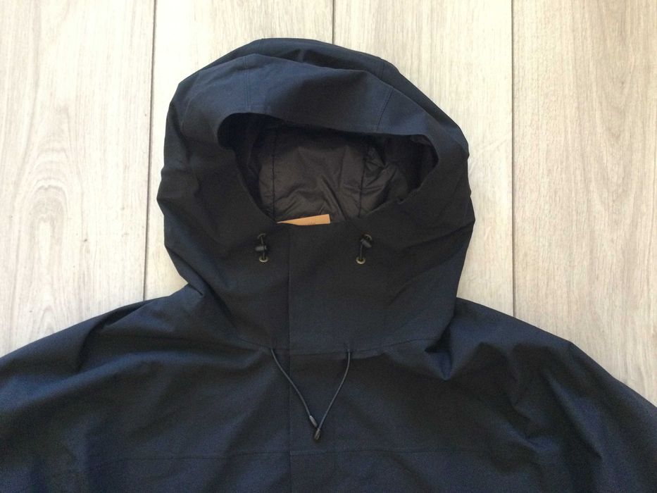 НОВО оригинално черно яке с качулка FJALLRAVEN размер XXL от Германия