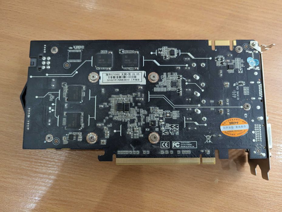 Видеокарта GTX 960 2Gb