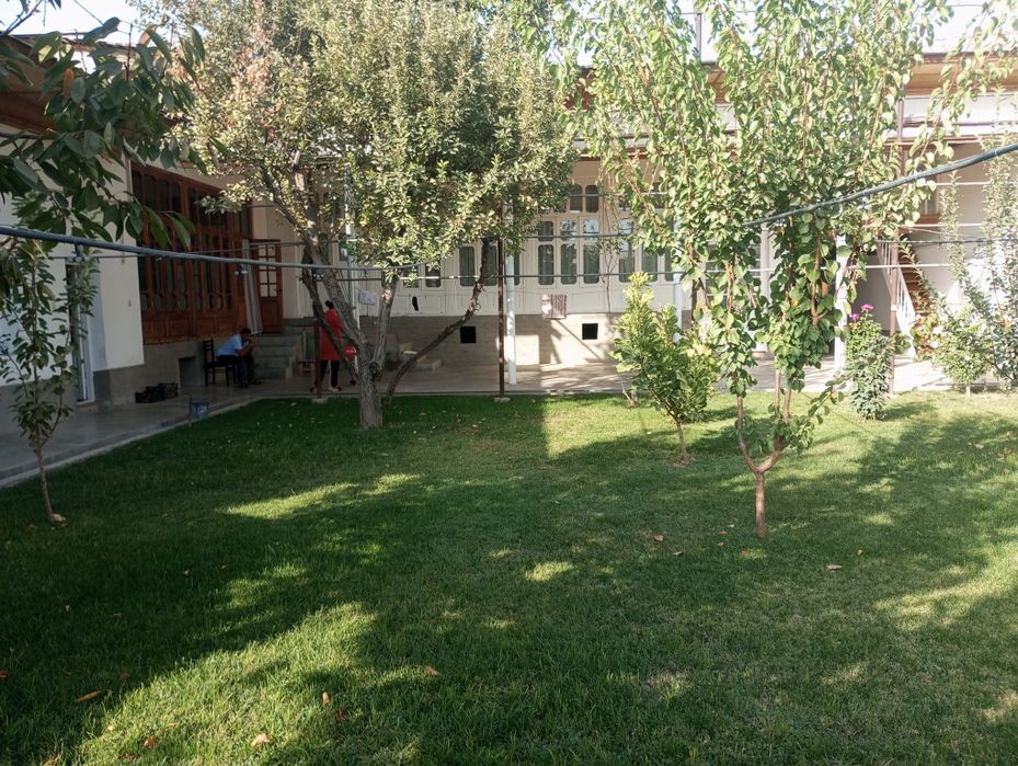 Uchastka 8 sotix Yangi toshmi postdan 5km kirganda