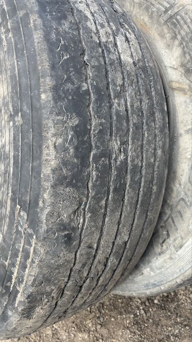 Балоны 385/ 65 R 22,5 б/у