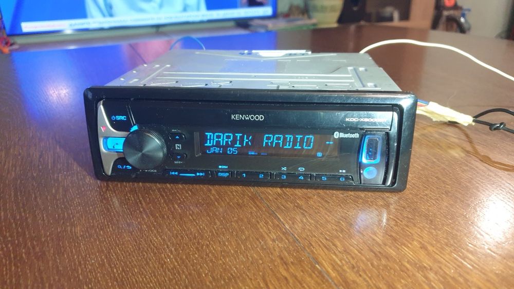 Авто радио плеър музика за кола Кенуулд Kenwood CD MP-3 USB AUX Bluetooth Блутут Цветове