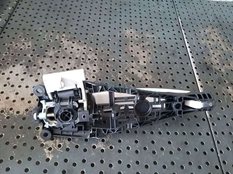 Maner usa stanga spate opel mokka x j13 13505890