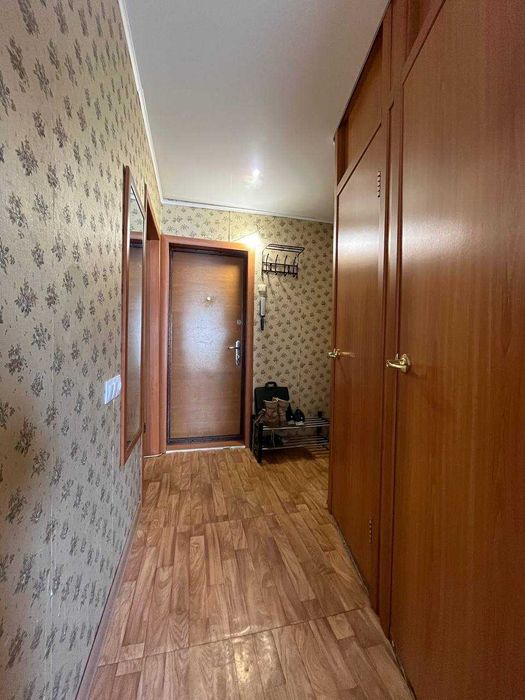 Продается 1-комн.кв на 6 микрорайоне