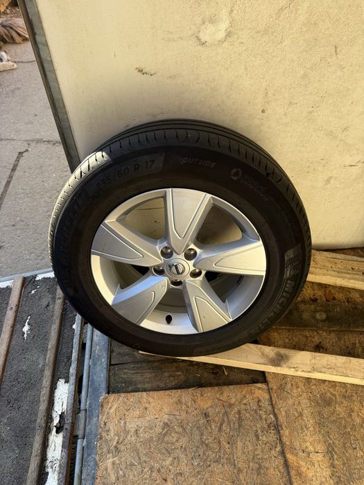 Jante Volvo XC40 anvelope vara 235/60R17 17”
