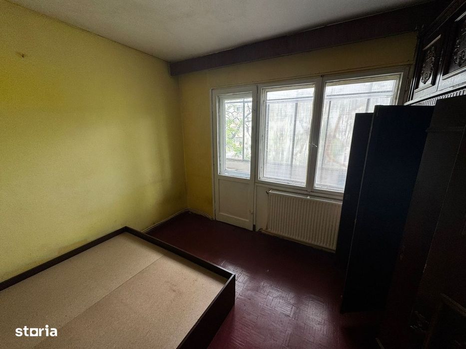 3 Camere - Podu Roș