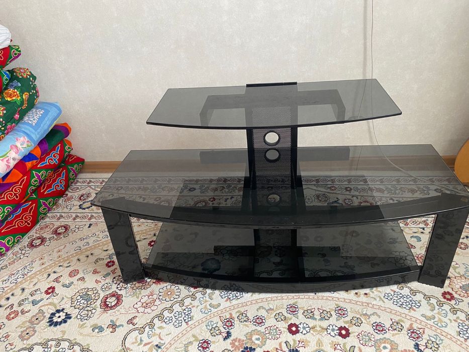 Продам подставку под телевизор