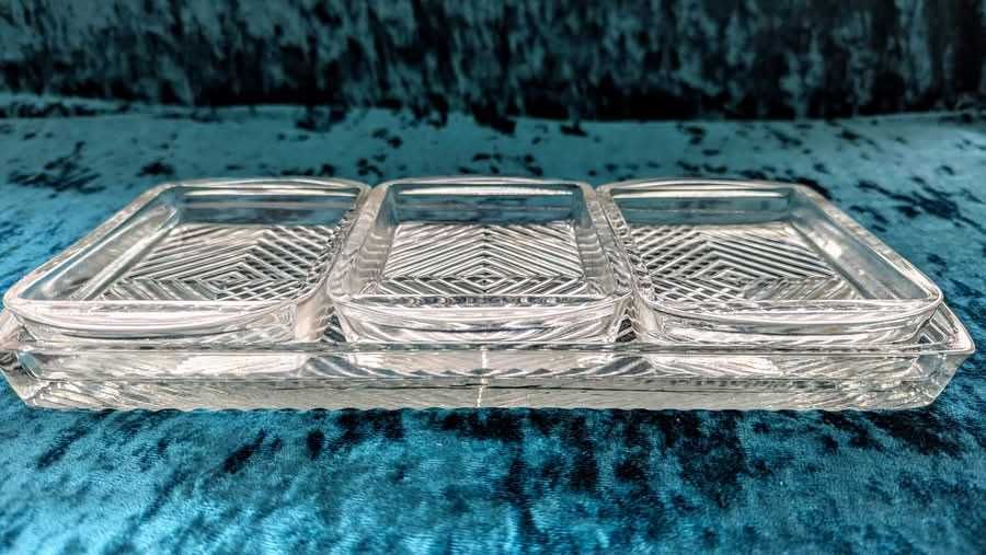 Кристални подноси, плата