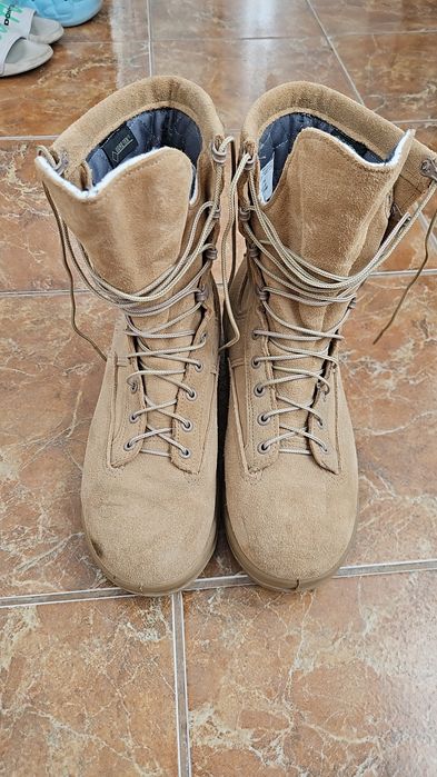 Bocanci belleville 44