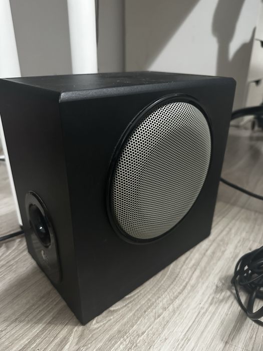 Sistem audio logitech x-230