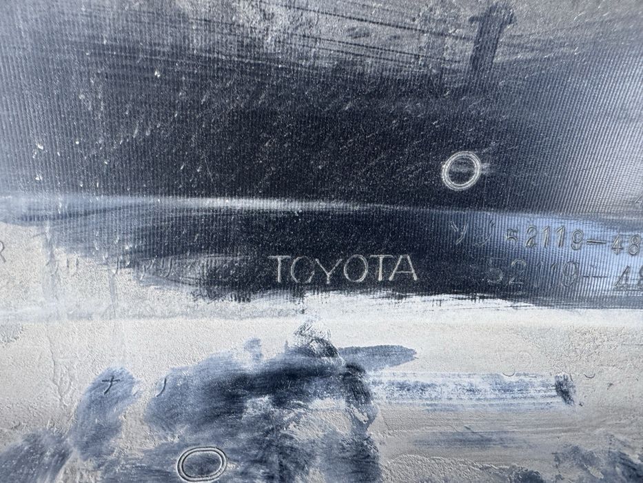 Бампер на Lexus Rx300, 330, 350