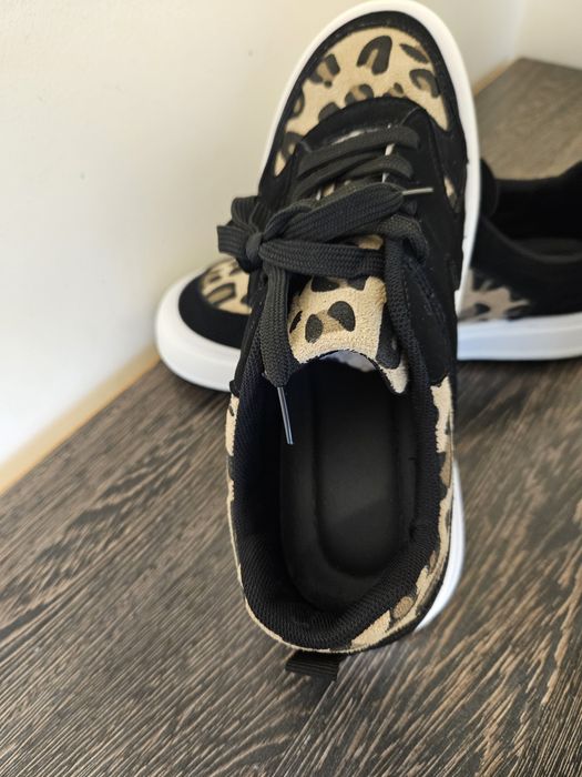 Нови кецове с леопардов принт н.39/40